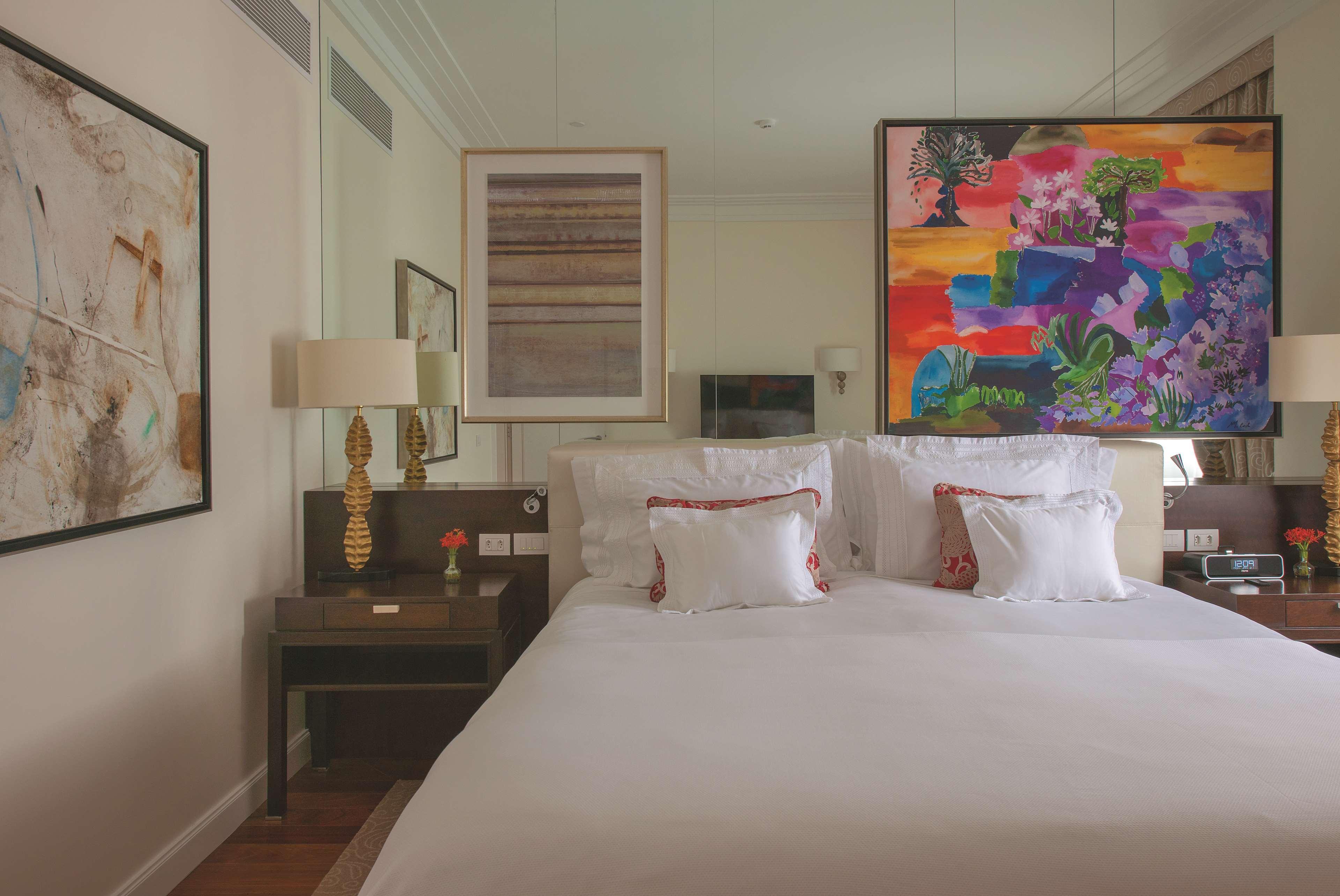 Copacabana Palace, A Belmond Hotel, Rio De Janeiro Exterior foto A bedroom at the Mandarin Oriental, London