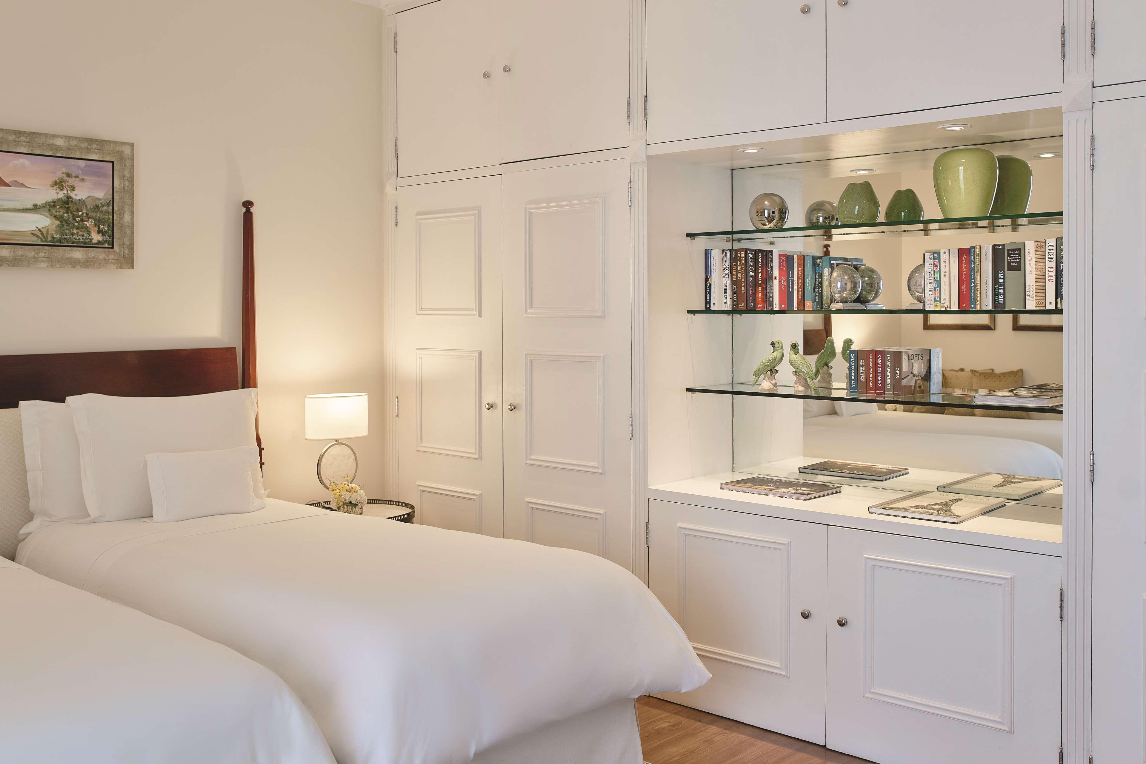 Copacabana Palace, A Belmond Hotel, Rio De Janeiro Exterior foto A bedroom at the hotel