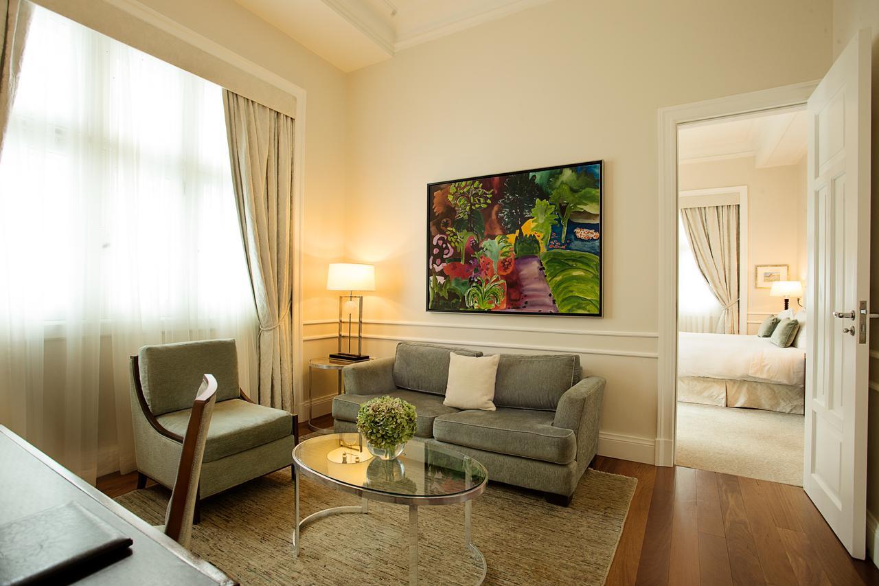 Copacabana Palace, A Belmond Hotel, Rio De Janeiro Exterior foto A suite at the Mandarin Oriental, Singapore