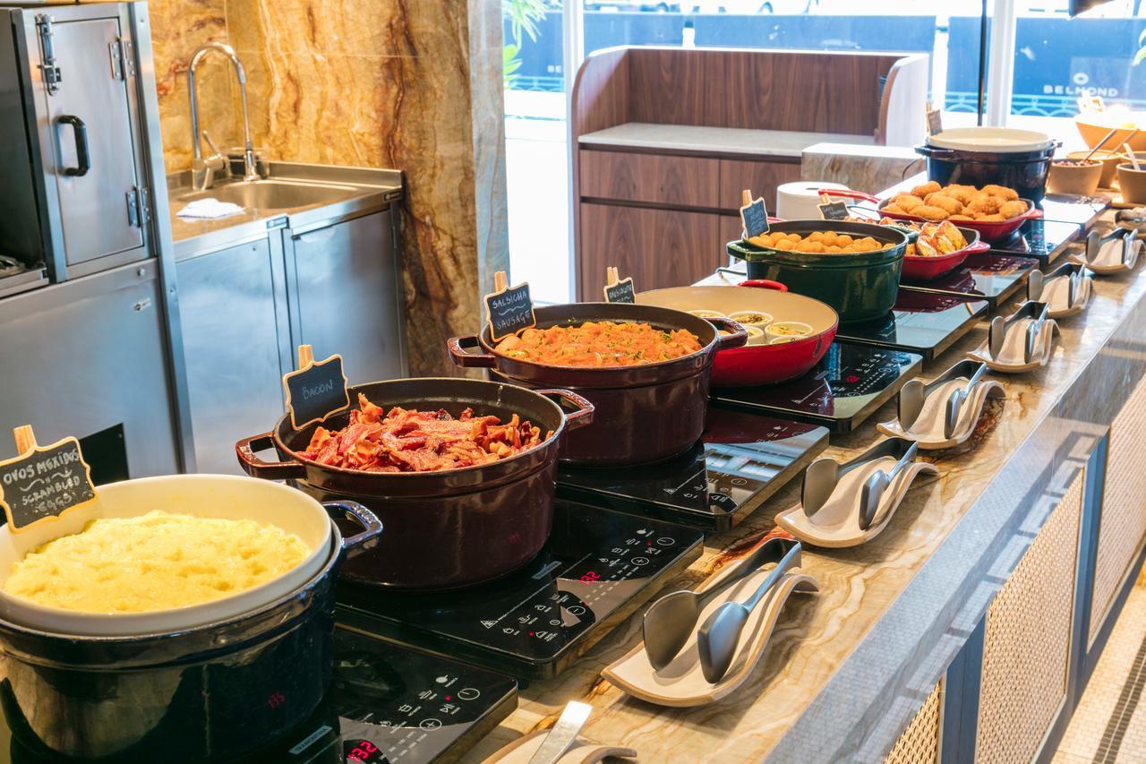 Copacabana Palace, A Belmond Hotel, Rio De Janeiro Exterior foto A buffet at a hotel